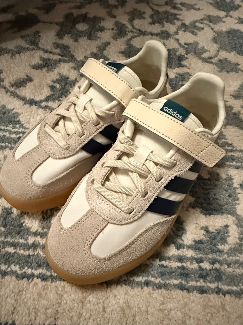 adidas Kids Cream White & Navy Strap Casual Sneakers